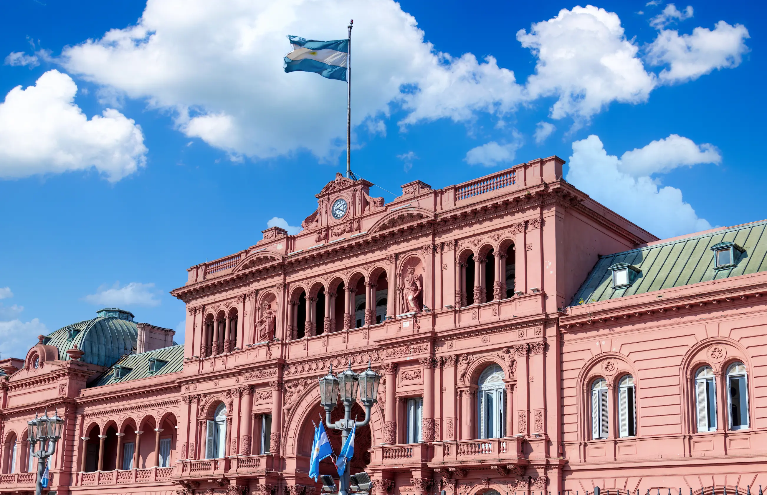 Oficina de Chiesa & Chiesa Escribanos, ubicada en San Martín 50, Buenos Aires - Escribanía con más de 60 años de experiencia